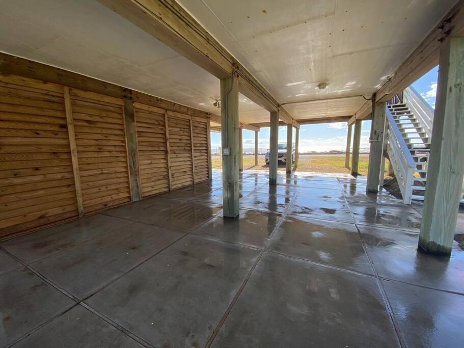 Beach House With Ocean View Surfside Beach Zewnętrze zdjęcie